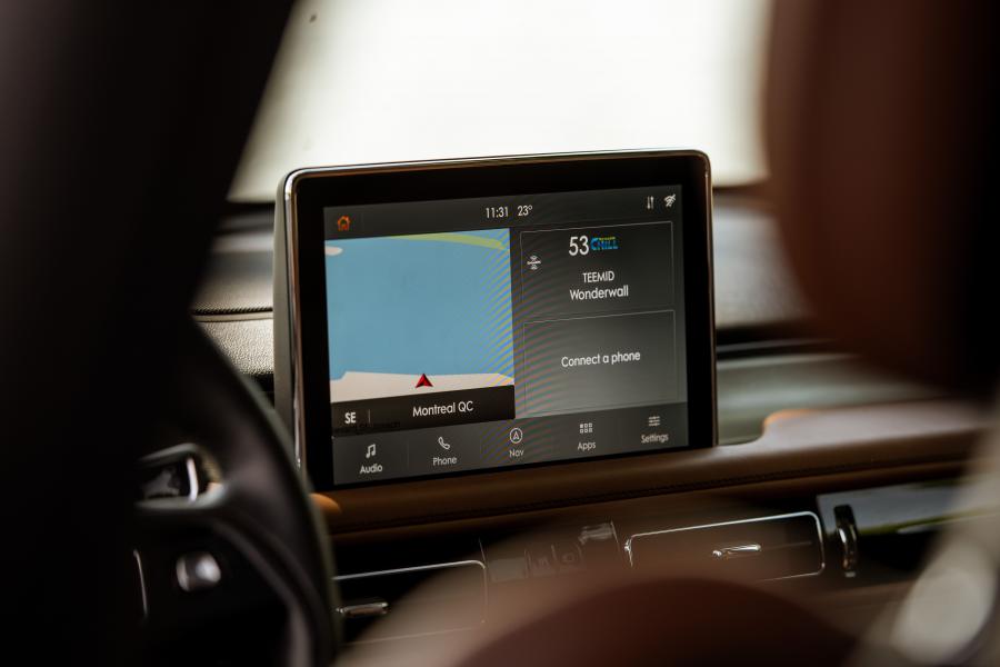 Детали интерьера Lincoln Aviator Reserve 2019 года  (NA) (фото 9 из 20)